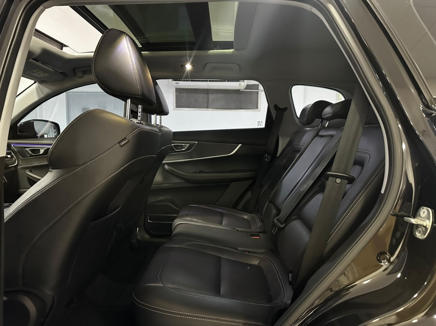caoa chery tiggo 8 1.6 tgdi gasolina txs dct 5p automatico 202213