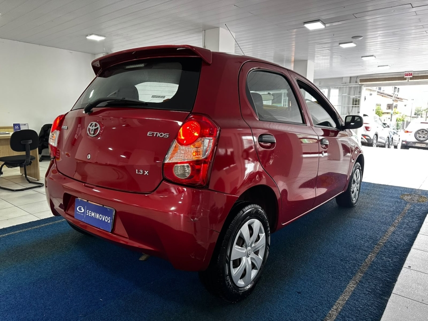 toyota etios 1.5 xls 16v flex 4p manual 5p 20134
