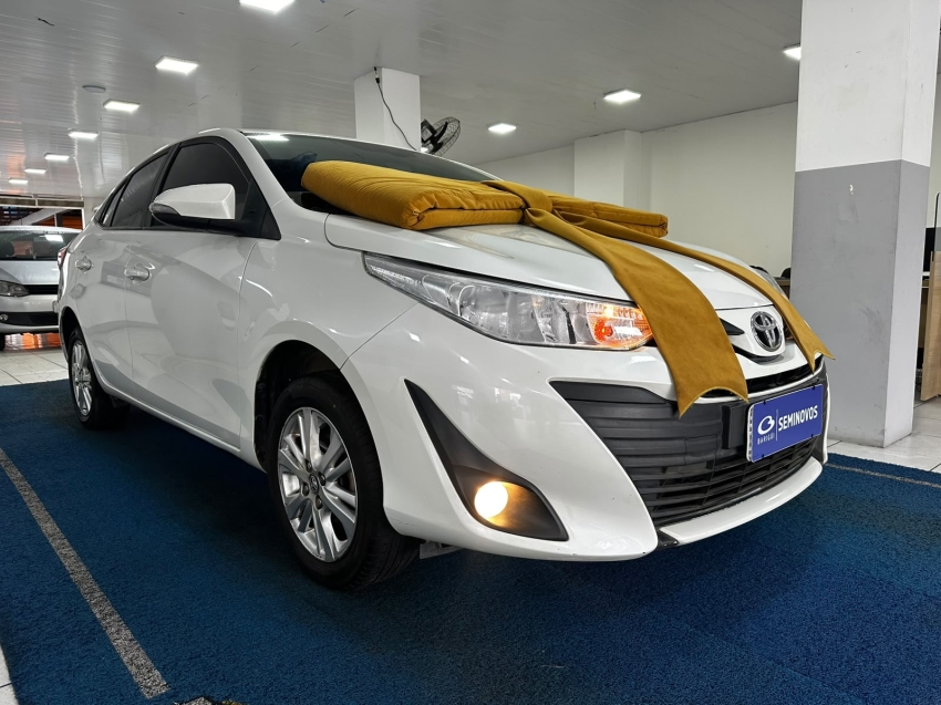 toyota yaris 1.5 16v flex sedan xl live multidrive 5p automatico 20200