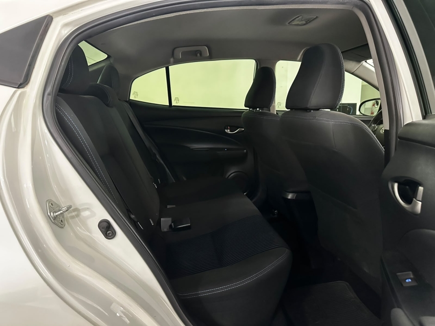toyota yaris 1.5 16v flex sedan xl live multidrive 5p automatico 202012