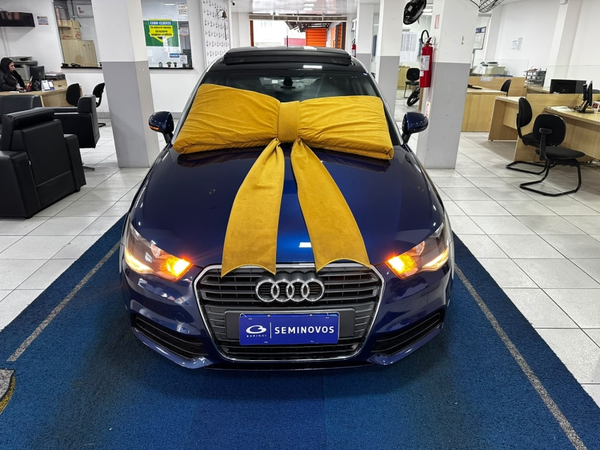 audi a1 1.4 tfsi attraction 16v 122cv gasolina 4p automatico 5p 201321