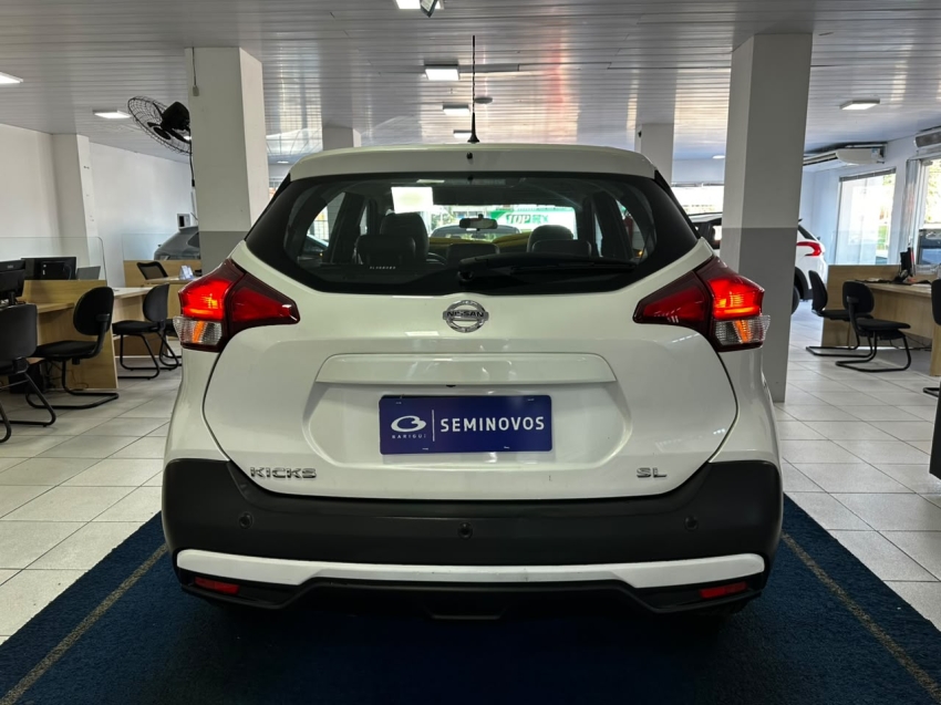 nissan kicks 1.6 16v flexstart sl 4p xtronic flex 5p automatico 20175