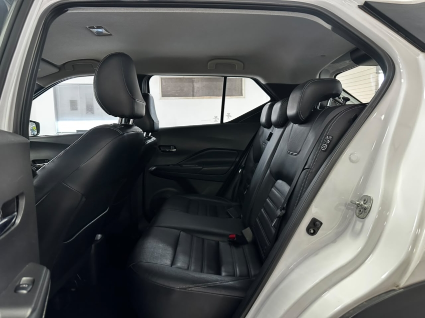 nissan kicks 1.6 16v flexstart sl 4p xtronic flex 5p automatico 201714