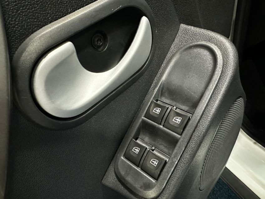renault duster 1.6 16v sce flex expression x-tronic 5p automatico 202015
