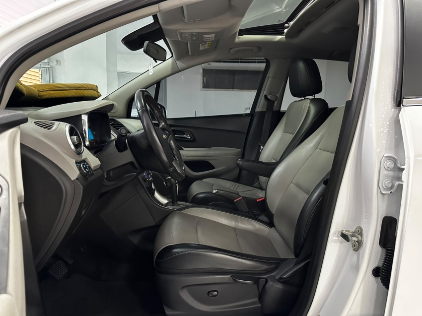 chevrolet tracker 1.8 mpfi ltz 4x2 16v flex 4p automatico 5p 201519