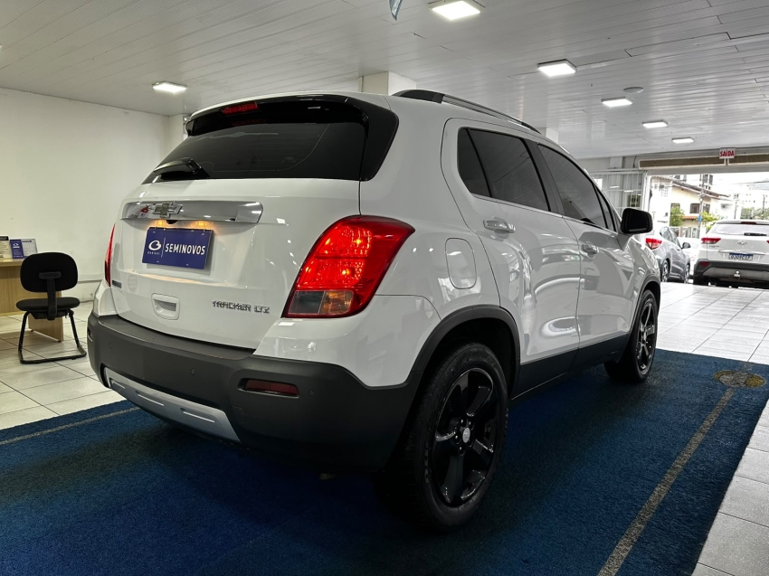 chevrolet tracker 1.8 mpfi ltz 4x2 16v flex 4p automatico 5p 20156