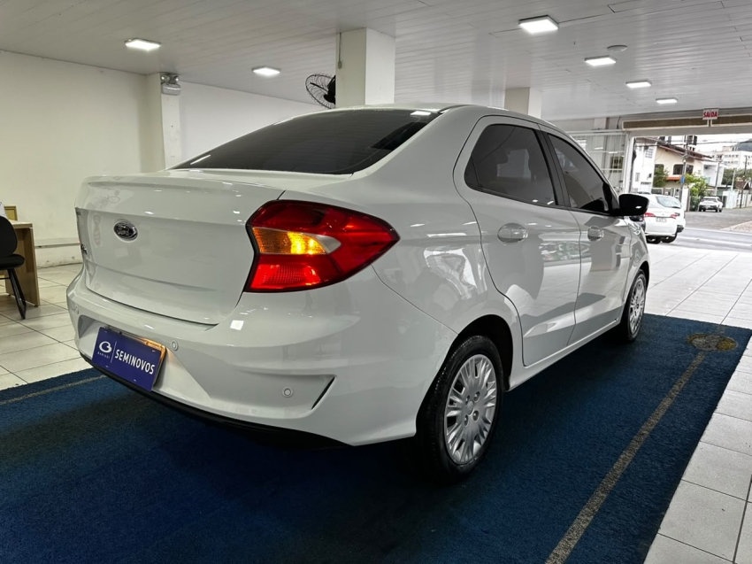 ford ka 1.5 ti-vct flex se sedan automatico 5p 20204