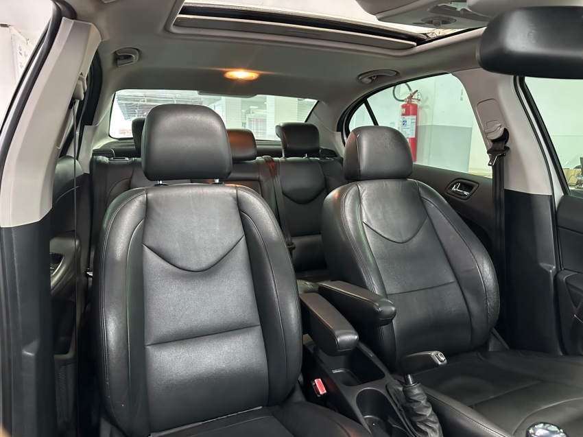 peugeot 408 1.6 griffe 16v turbo gasolina 4p automatico 5p 20158