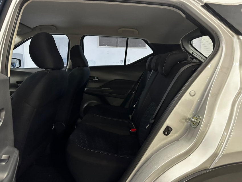 nissan kicks 1.6 16v flexstart sense xtronic flex 4p automatico 202212