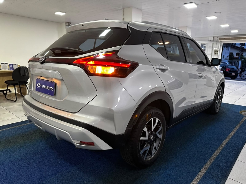 nissan kicks 1.6 16v flexstart sense xtronic flex 4p automatico 20228
