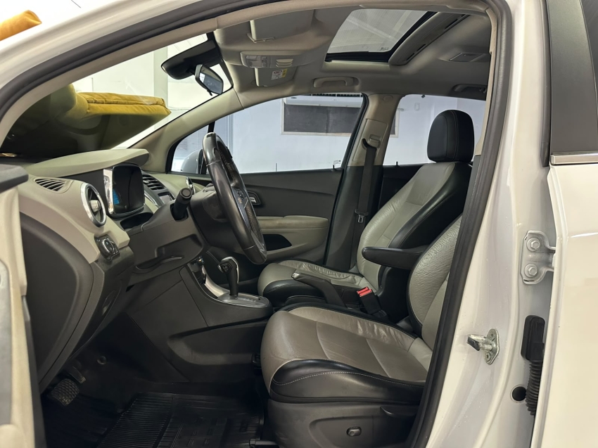 chevrolet tracker 1.8 mpfi ltz 4x2 16v flex 4p automatico 20155