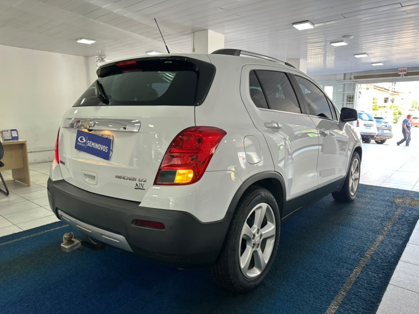 chevrolet tracker 1.8 mpfi ltz 4x2 16v flex 4p automatico 201518