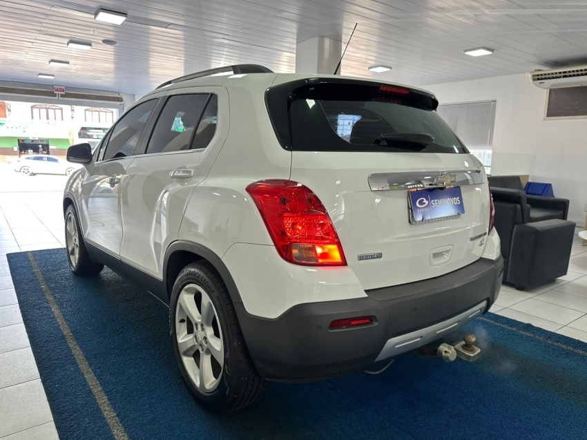 chevrolet tracker 1.8 mpfi ltz 4x2 16v flex 4p automatico 201516