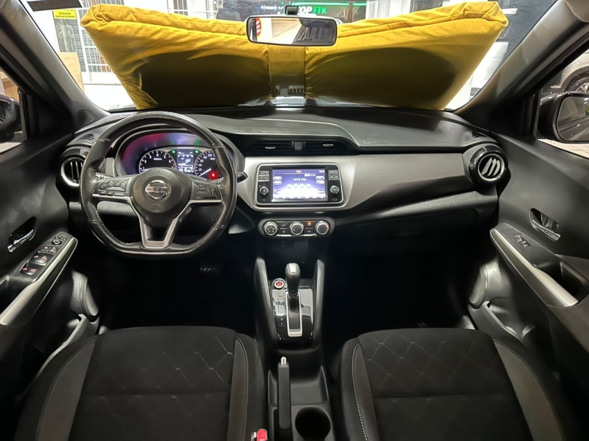 nissan kicks 1.6 16v flexstart sv 4p xtronic flex 5p automatico 202013