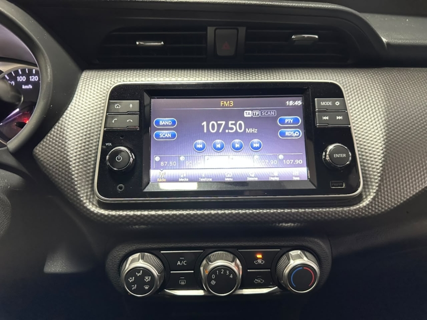 nissan kicks 1.6 16v flexstart sv 4p xtronic flex 5p automatico 202020