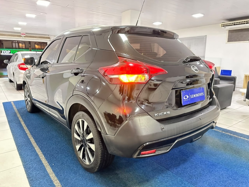nissan kicks 1.6 16v flexstart sv 4p xtronic flex 5p automatico 20206
