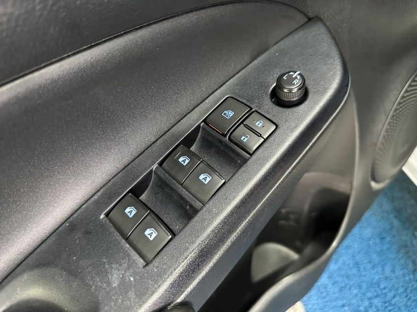 toyota yaris 1.5 16v flex sedan xl plus connect multidrive 5p automatico 20227