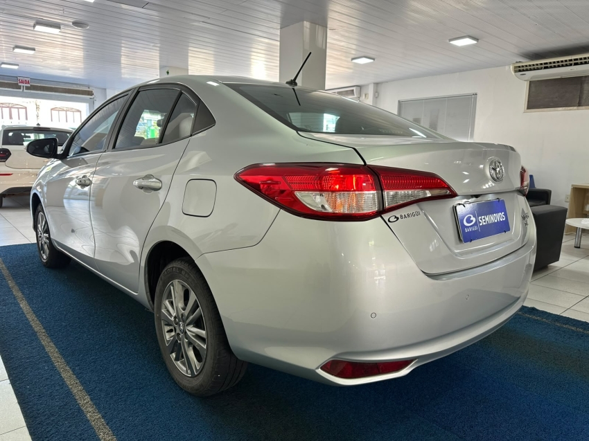 toyota yaris 1.5 16v flex sedan xl plus connect multidrive 5p automatico 202215