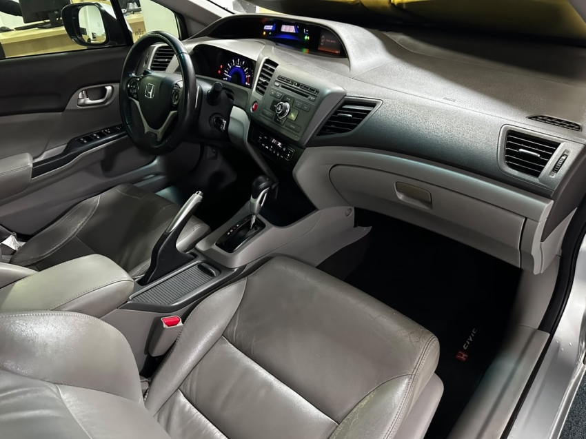 honda civic 2.0 lxr 16v flex 4p automatico 5p 20148