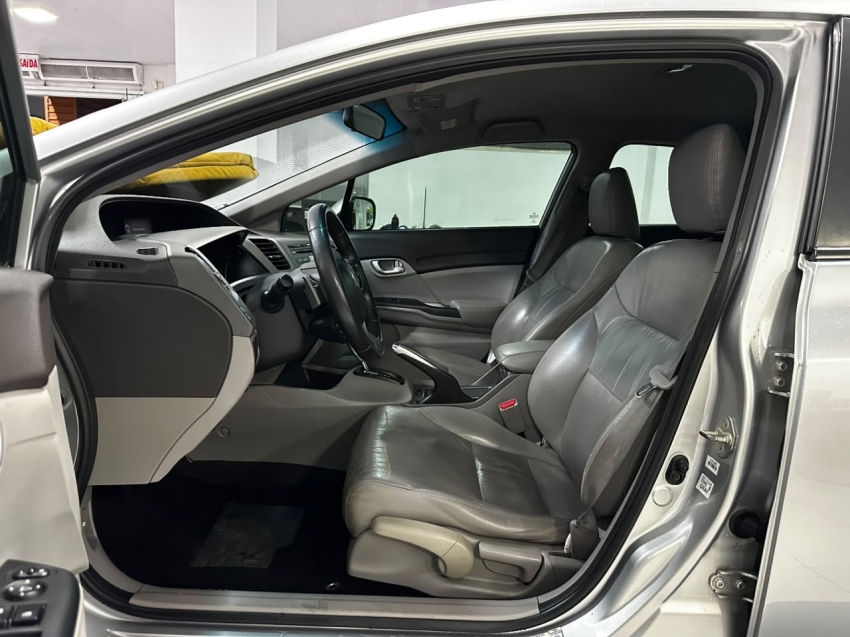 honda civic 2.0 lxr 16v flex 4p automatico 5p 201421
