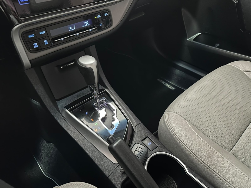 toyota corolla 2.0 xei 16v flex 4p automatico 5p 201817
