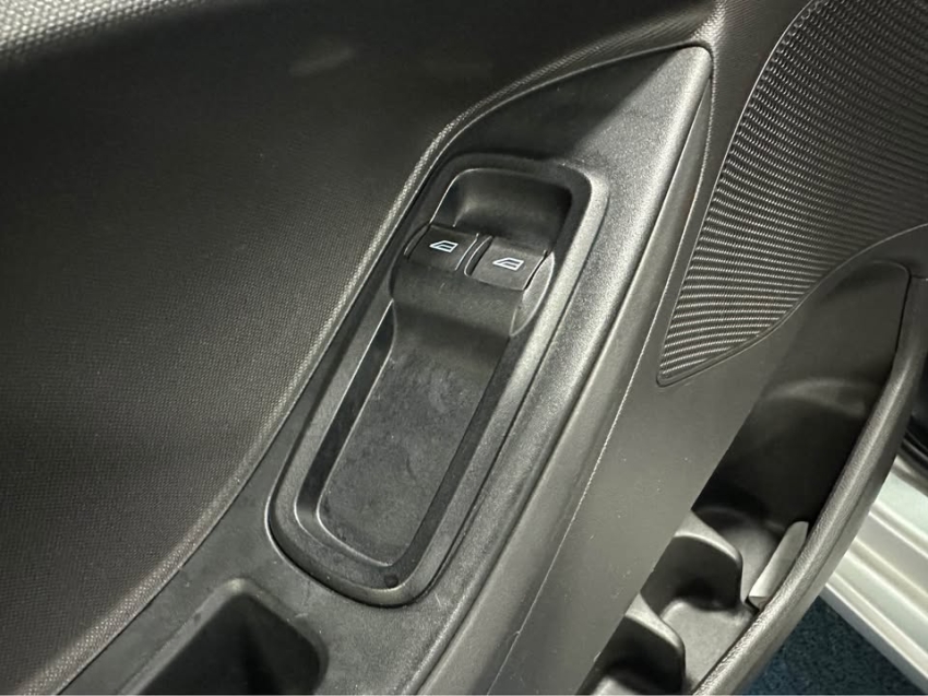 ford ka 1.5 sigma flex se plus manual 4p 20185
