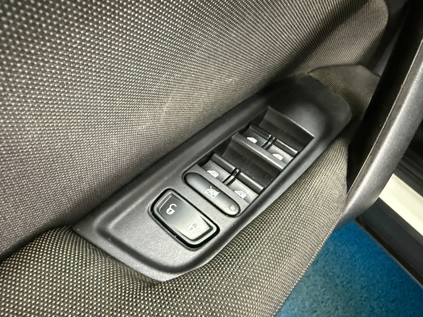 fiat toro 1.8 16v evo flex freedom at6 5p automatico 201815