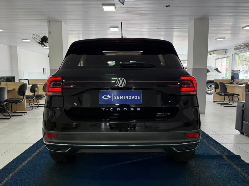volkswagen t-cross 1.4 250 tsi total flex highline automatico 5p 202016