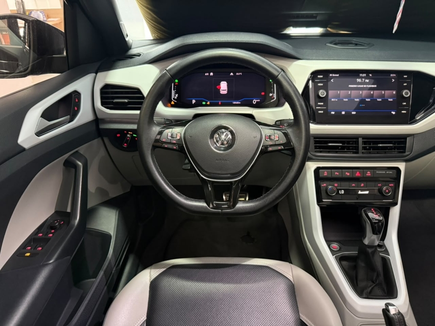 volkswagen t-cross 1.4 250 tsi total flex highline automatico 5p 20204