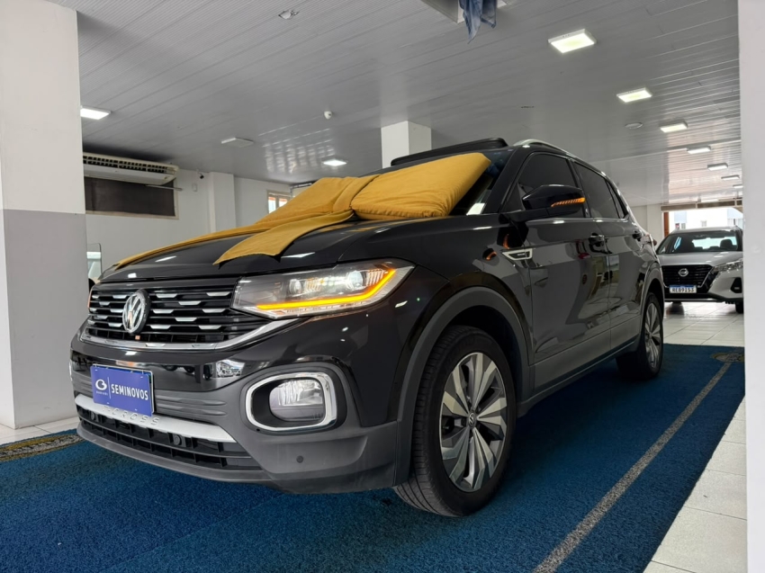volkswagen t-cross 1.4 250 tsi total flex highline automatico 5p 20202