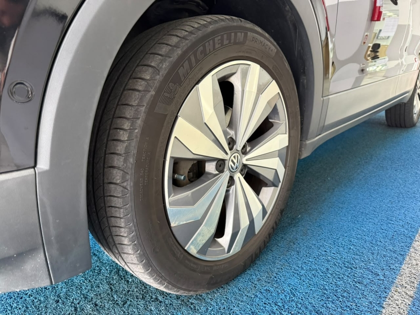 volkswagen t-cross 1.4 250 tsi total flex highline automatico 5p 202019