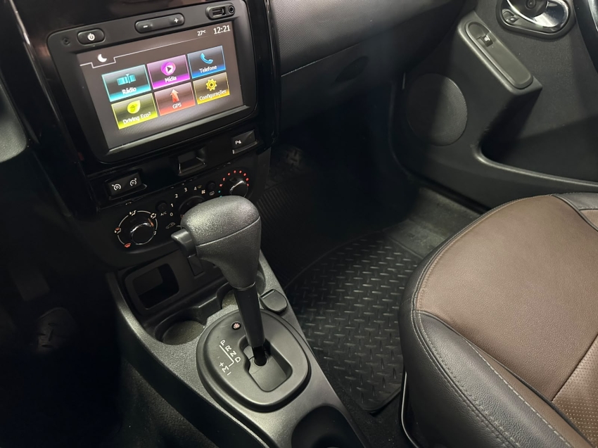 renault duster 2.0 dynamique 4x2 16v flex 4p automatico 5p 201614