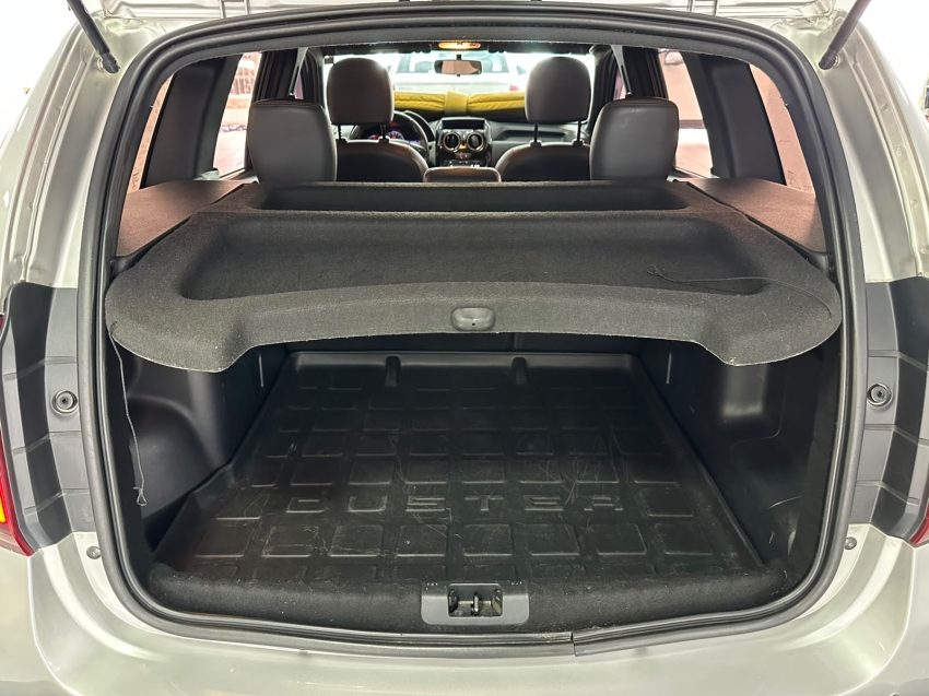 renault duster 2.0 dynamique 4x2 16v flex 4p automatico 5p 201618