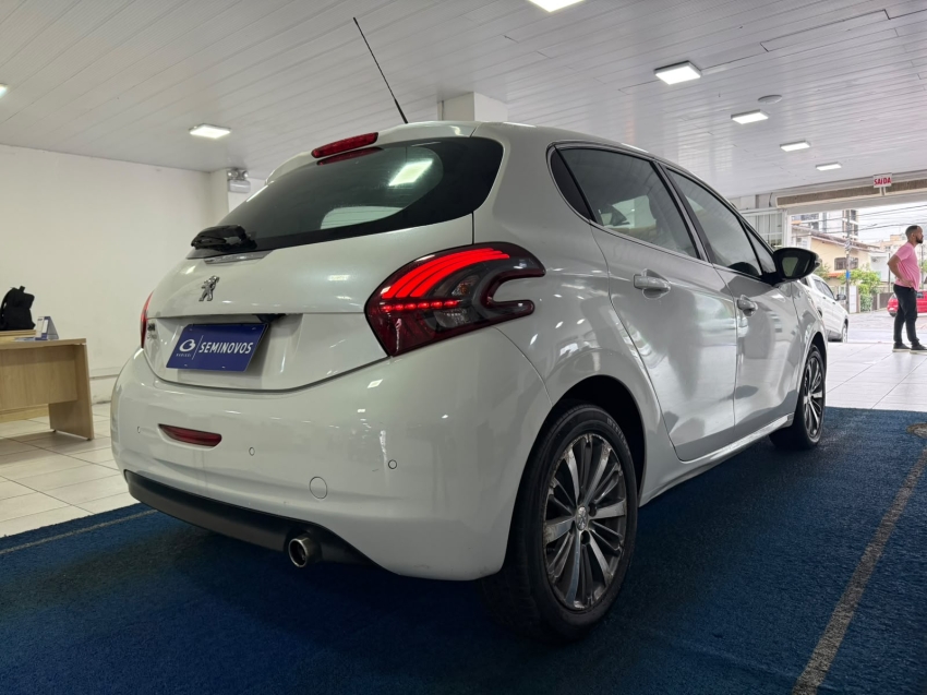 peugeot 208 1.6 griffe 16v flex 4p automatico 5p 20184