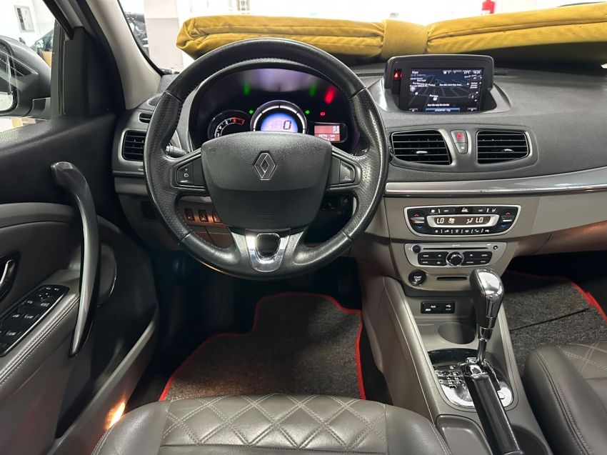 renault fluence 2.0 privilege 16v flex 4p automatico 5p 201514