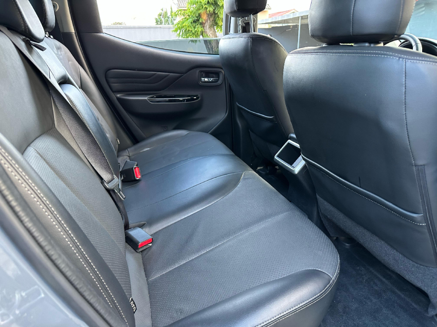 mitsubishi triton 2.4 biturbo diesel hpe-s 4x4 automatico 2024