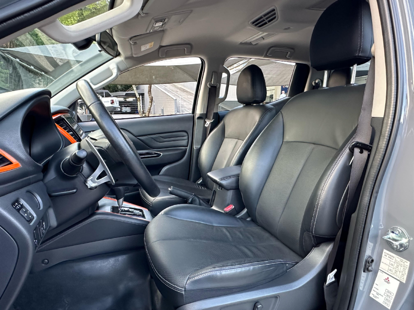 mitsubishi triton 2.4 biturbo diesel hpe-s 4x4 automatico 2024