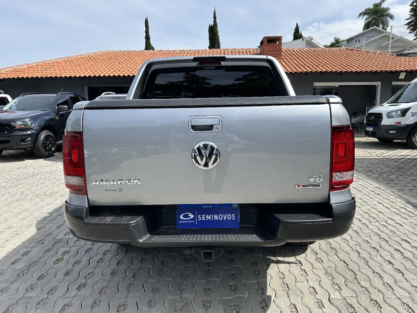 volkswagen amarok 3.0 v6 tdi diesel highline extreme cd 4motion automatico 2022