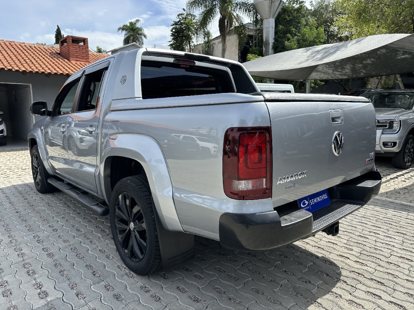 volkswagen amarok 3.0 v6 tdi diesel highline extreme cd 4motion automatico 2022