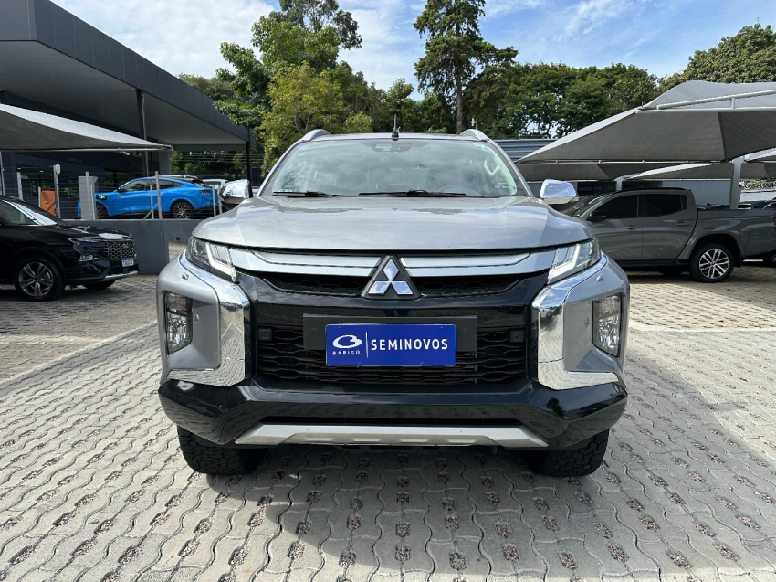 l-200 cd triton sport hpe-s 4x4 2.4 2022/2023