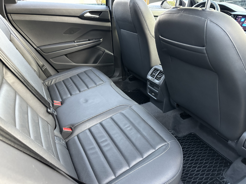 taos highline 250 1.4 tsi tb at6 4p 2022/2022