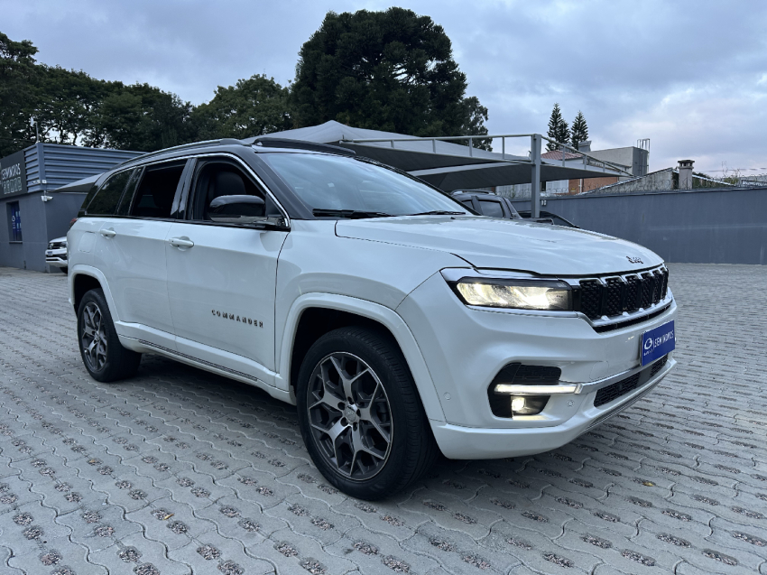 jeep commander 1.3 t270 turbo flex overland at6 2.0 diesel 4p automatico 2023