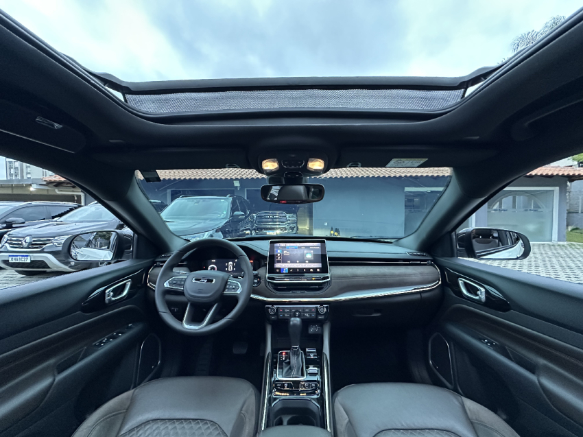 jeep commander 1.3 t270 turbo flex overland at6 2.0 diesel 4p automatico 2023