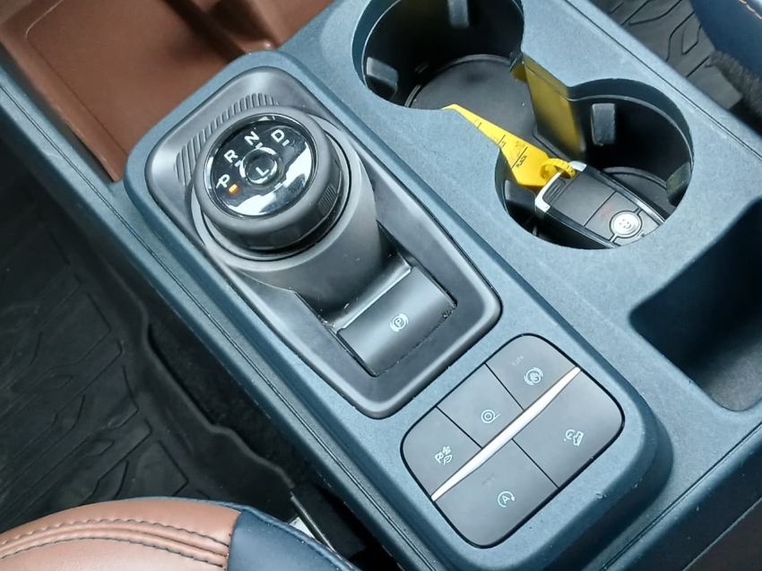 maverick lariat fx4 awd 2.0 at8 2022/202215
