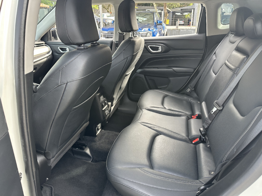 compass longitude 4x2 1.3 tb 2023/2023