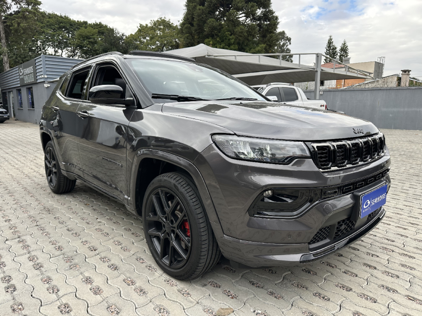 compass blackhawk 4x4 2.0 hurricane at 2024/2025