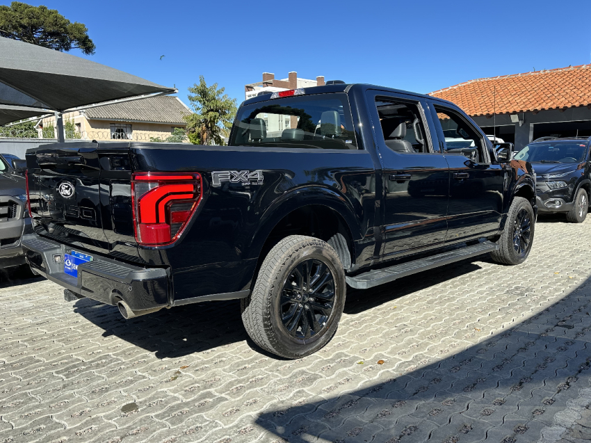 f-150 lariat black 4x4 5.0 at 4p 2024/2024