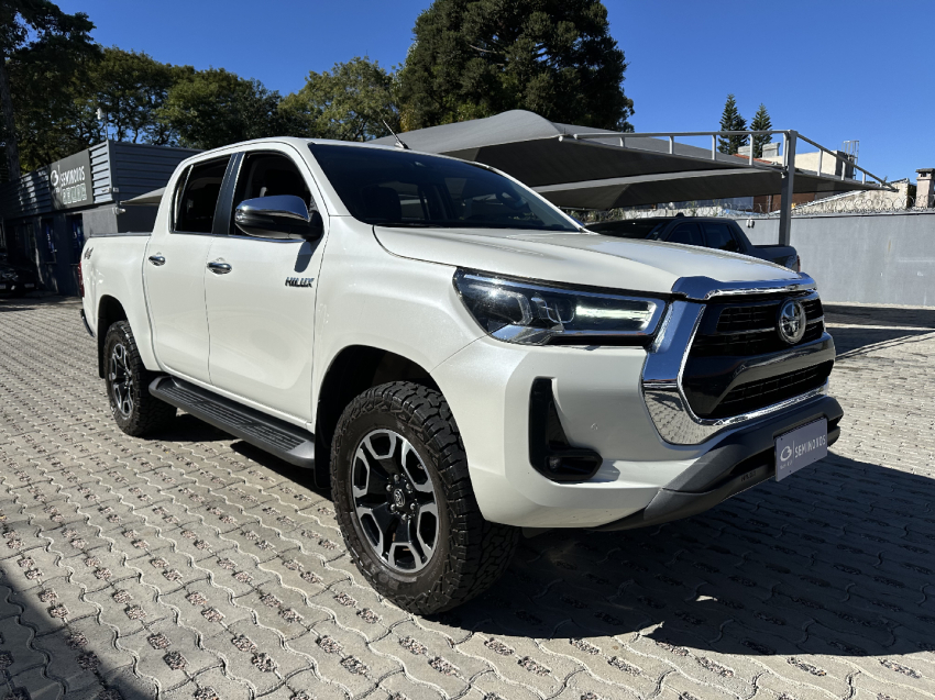 hilux cd srx 4x4 2.8 tb at6 2021/2021