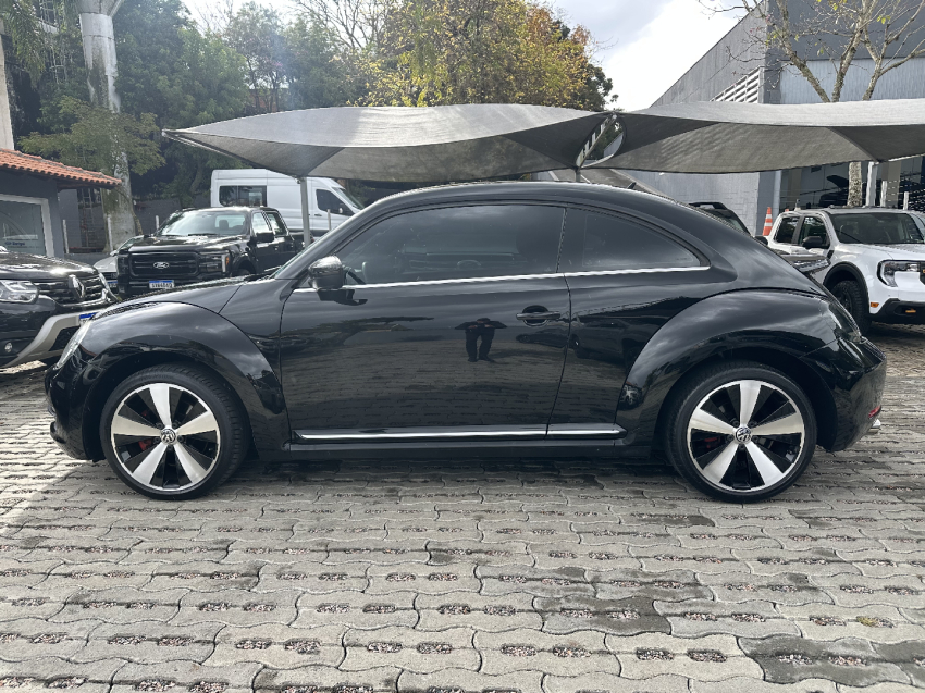 volkswagen fusca 2.0 tsi sport 16v gasolina 2p manual semiautomatico 2013