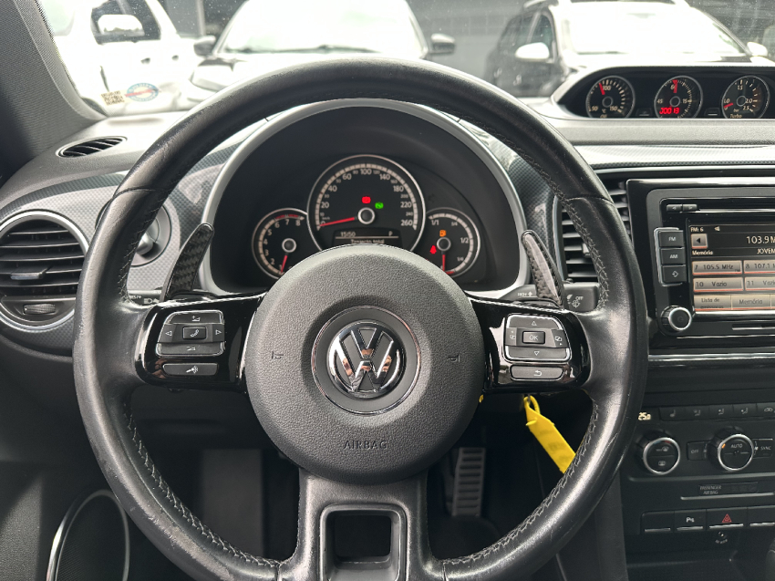 volkswagen fusca 2.0 tsi sport 16v gasolina 2p manual semiautomatico 2013
